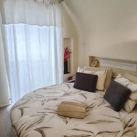 Apartment 49 Passi *