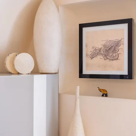 Apartment 49 Passi